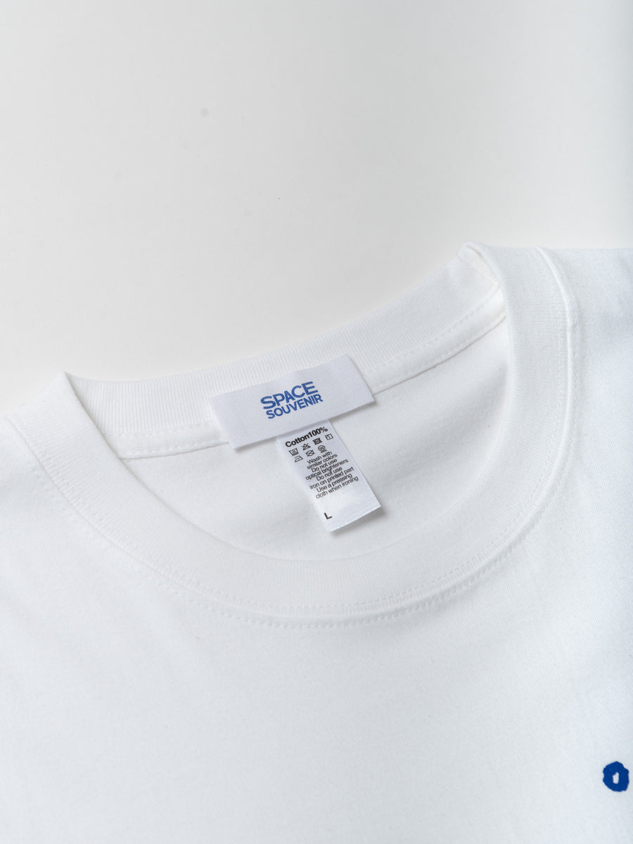 地球くん「友達は月」Long Tee - ホワイト - SPACE SOUVENIR