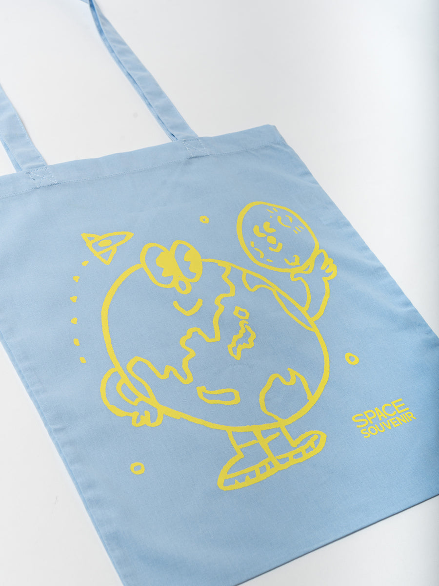 地球くん「友達は月」Tote - スカイブルー - SPACE SOUVENIR